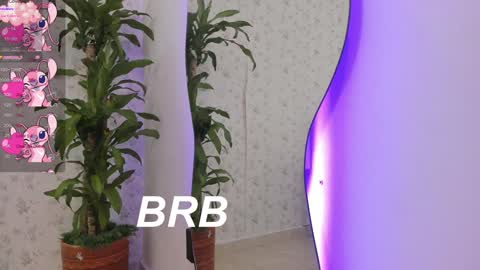 Snapshot of sophia_walkett chatting on 01.23.25 Michelle online show from 01.23.25