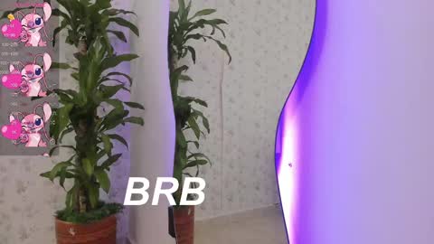 Snapshot of sophia_walkett chatting on 02.10.25 Michelle online show from 02.10.25