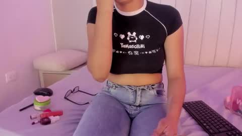 Snapshot of sophia_walkett chatting on 03.28.26 Michelle online show from 03.28.26