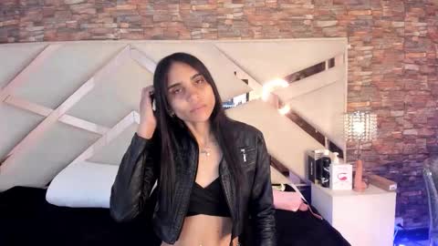 Sophia Paris online show from 09.12.25