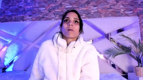 Sophia Paris online show from 12.23.25