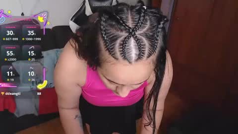 Snapshot of sophiaa_vega_ chatting on 05.26.26 sophiaa_vega_ online show from 05.26.26