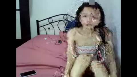 Snapshot of sophialaurel chatting on 11.18.25 sophialaurel online show from 11.18.25