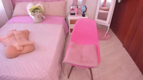    online show from 03.05.25