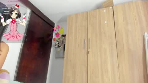 sophie_bunny01 online show from 05.08.26