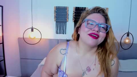 Snapshot of sophie_ebanks chatting on 03.03.26 Soph online show from 03.03.26