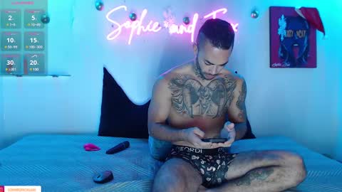 Snapshot of sophie_foxx chatting on 12.19.24 SOPHIE - FOXX online show from 12.19.24