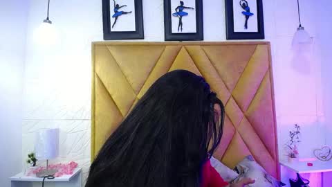 Snapshot of sophie_galli chatting on 02.28.26 Sophie Gallis online show from 02.28.26