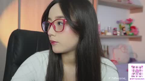 Snapshot of sophie_lii chatting on 06.08.26 Sophie or Sof online show from 06.08.26