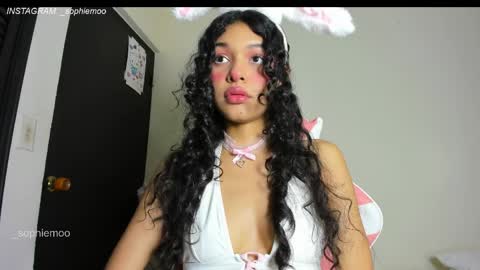 Sophie online show from 03.30.26