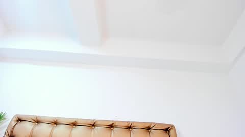 sophie_newton online show from 01.30.25