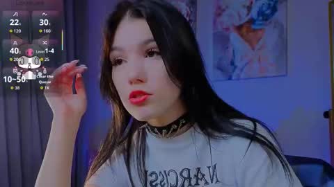 sophie_nomenal_ online show from 11.12.25