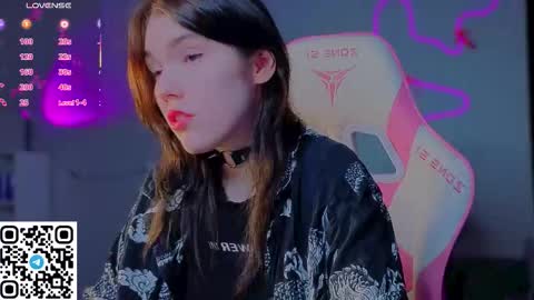 sophie_nomenal_ online show from 03.21.26