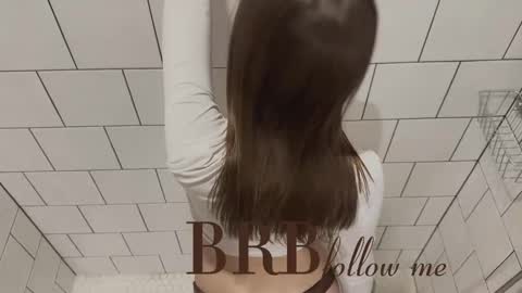 Snapshot of sophie_rocks chatting on 02.21.25 Sophie online show from 02.21.25