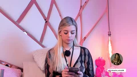 Sophie online show from 03.27.26