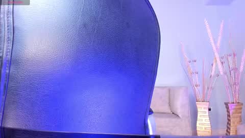 Sophie online show from 02.06.25