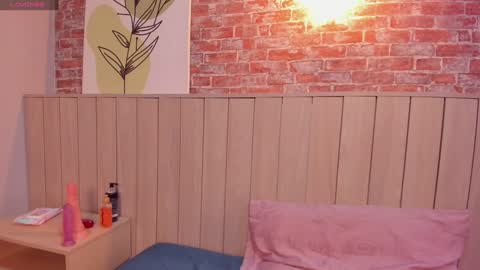 Snapshot of sophiebenson_ chatting on 12.06.24 Sophie online show from 12.06.24