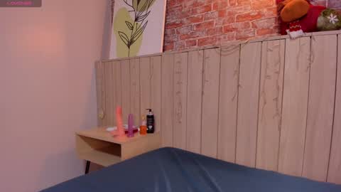 Snapshot of sophiebenson_ chatting on 12.31.24 Sophie online show from 12.31.24