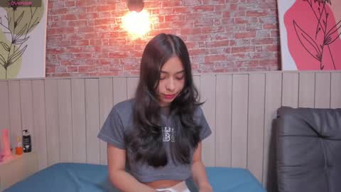 Snapshot of sophiebenson_ chatting on 01.06.25 Sophie online show from 01.06.25