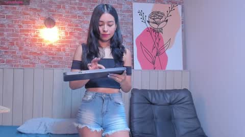 Snapshot of sophiebenson_ chatting on 01.09.25 Sophie online show from 01.09.25