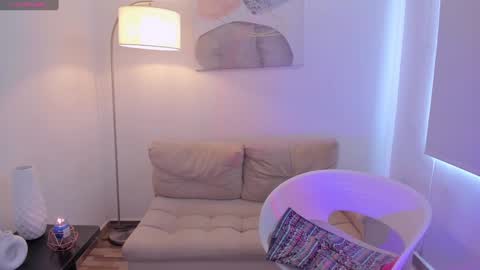 Sophie online show from 12.11.24