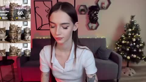 Snapshot of sophiecherrie chatting on 12.09.24 Sophie online show from 12.09.24