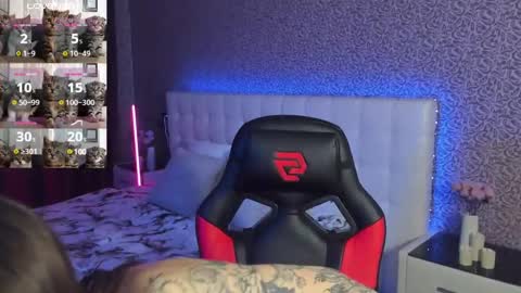 Snapshot of sophiecherrie chatting on 02.07.25 Sophie online show from 02.07.25