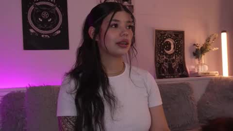 Sophiee  online show from 10.07.25