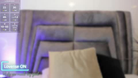 Sophie  online show from 02.17.25