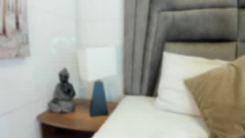 Sophie  online show from 02.28.25