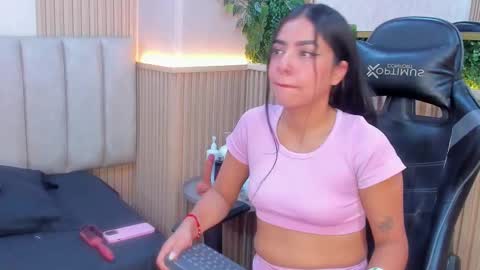 Snapshot of sophiegriffin_ chatting on 02.07.26 Sofa online show from 02.07.26