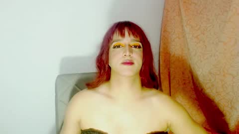 sophiehillsxo online show from 01.07.25