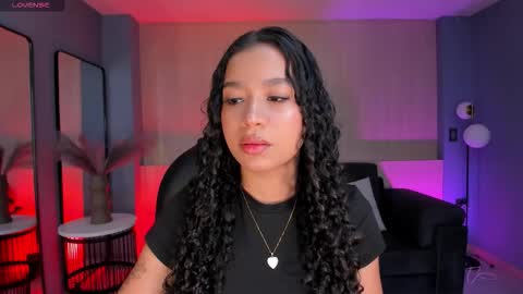 Sophie Houston online show from 09.21.25