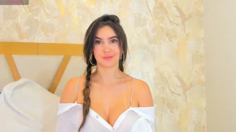 Sophie online show from 01.18.25