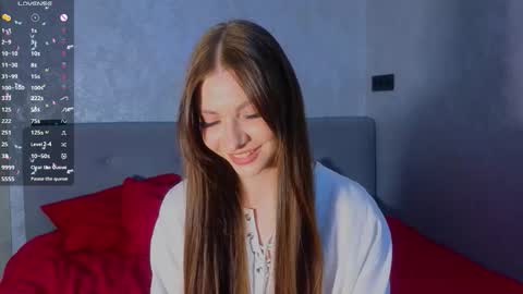 Snapshot of sophiemu11er chatting on 12.04.25 Lina online show from 12.04.25