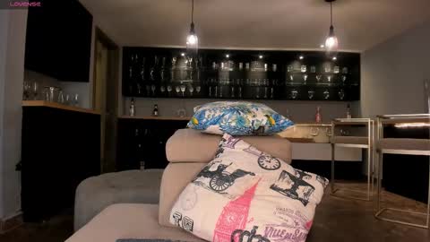 Snapshot of sophiepalmerx chatting on 09.20.25 Sophie Palmer online show from 09.20.25