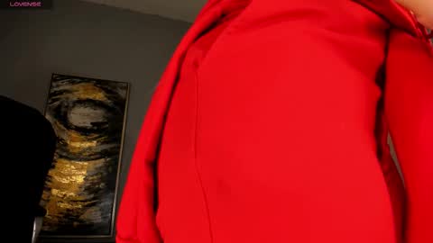 Snapshot of sophiepalmerx chatting on 10.28.25 Sophie Palmer online show from 10.28.25