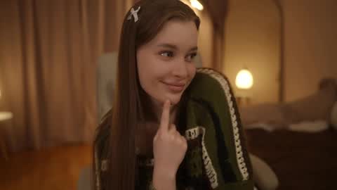 Sophie  Next stream  3 online show from 02.20.25