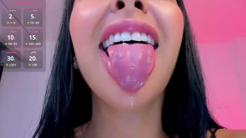 Snapshot of sophierooy chatting on 02.19.26 sophierooy online show from 02.19.26