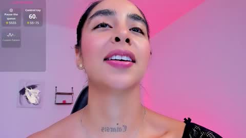 Snapshot of sophierooy chatting on 03.01.26 sophierooy online show from 03.01.26