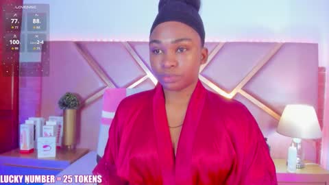 Snapshot of sophiesinclair chatting on 02.02.26 Sophie online show from 02.02.26