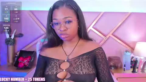 Sophie online show from 07.12.26