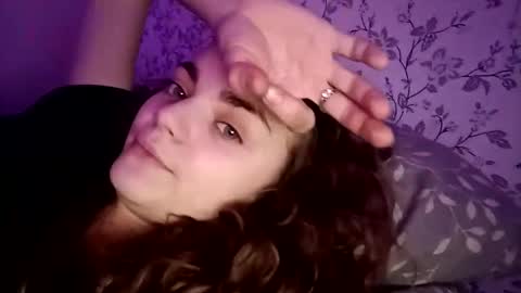 Sophie and my bestie Mandy    online show from 02.08.25