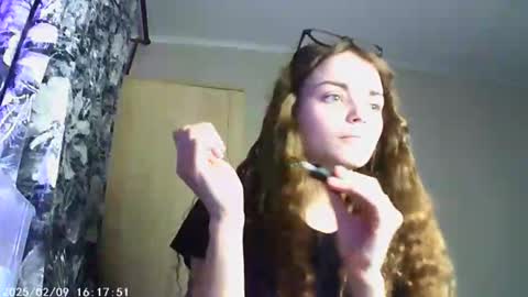 Sophie and my bestie Mandy    online show from 02.08.25