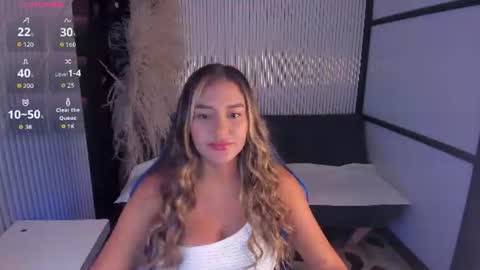 Snapshot of sophiewatson_ chatting on 06.21.26 sophiewatson_ online show from 06.21.26
