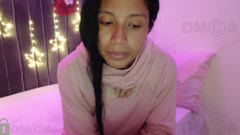 Snapshot of sophiia_dreams chatting on 12.14.24 Sophia this is not my real name online show from 12.14.24