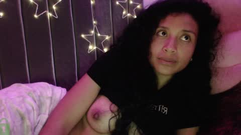 Snapshot of sophiia_dreams chatting on 01.07.25 Sophia this is not my real name online show from 01.07.25