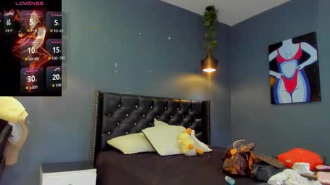 Sophie Taylor online show from 11.20.25