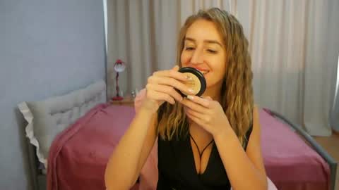 Sophi online show from 07.25.26
