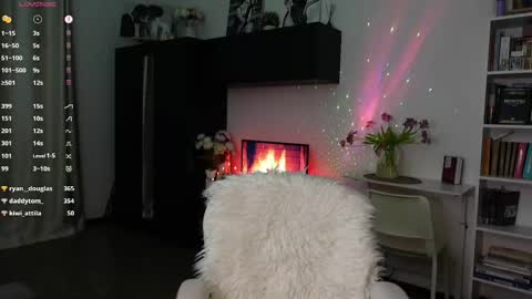 Beatrice call me Bea online show from 03.11.25